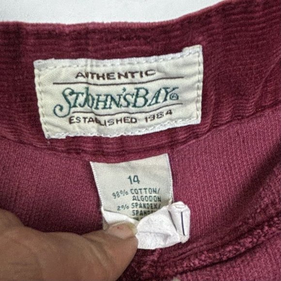 St Johns Bay Corduroy Pants Jeans Women’s 14 31x30 Straight‎ High Crimson EUC - Picture 4 of 9